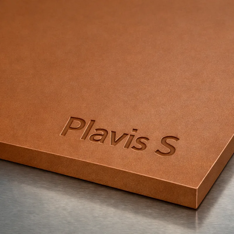Plavis S